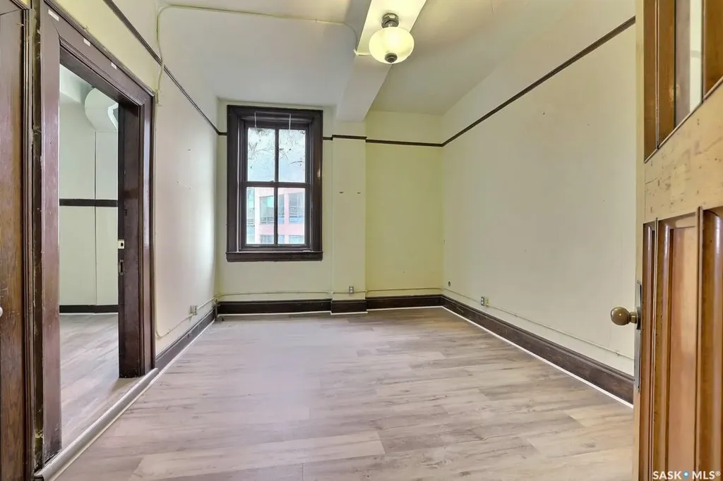 1843 Hamilton Street Regina SK S4P 2B9