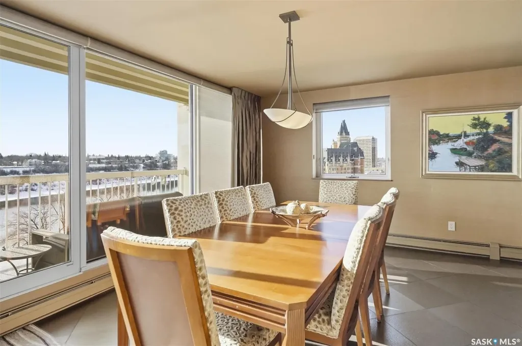 730 Spadina Crescent E Saskatoon SK S7K 4H7