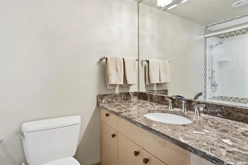730 Spadina Crescent E Saskatoon SK S7K 4H7