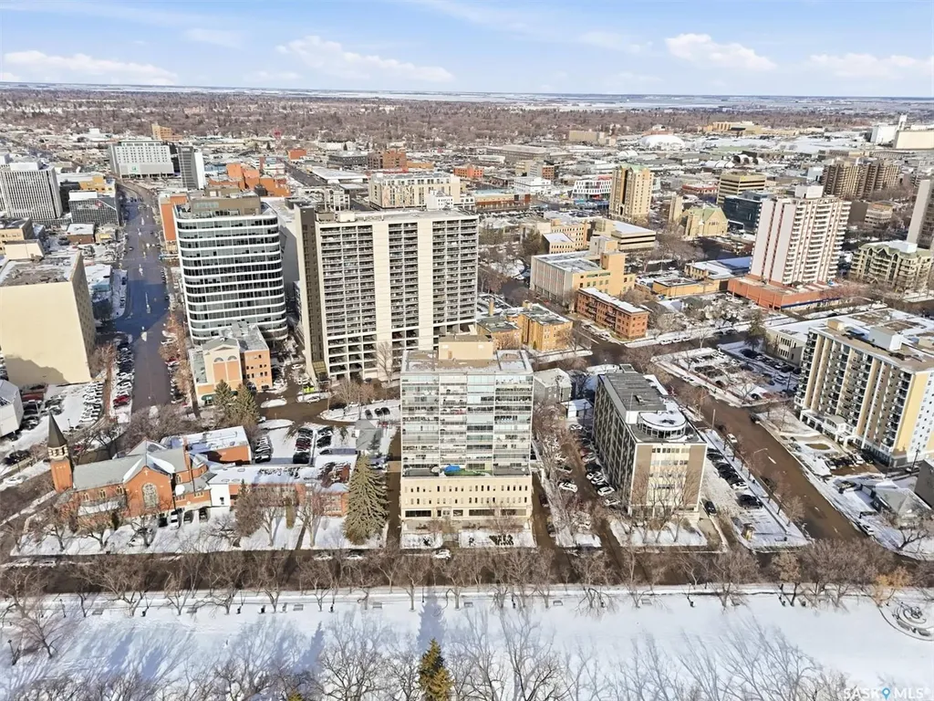 730 Spadina Crescent E Saskatoon SK S7K 4H7