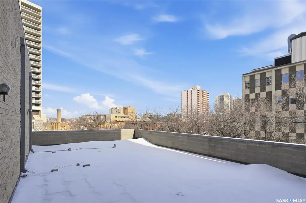 730 Spadina Crescent E Saskatoon SK S7K 4H7