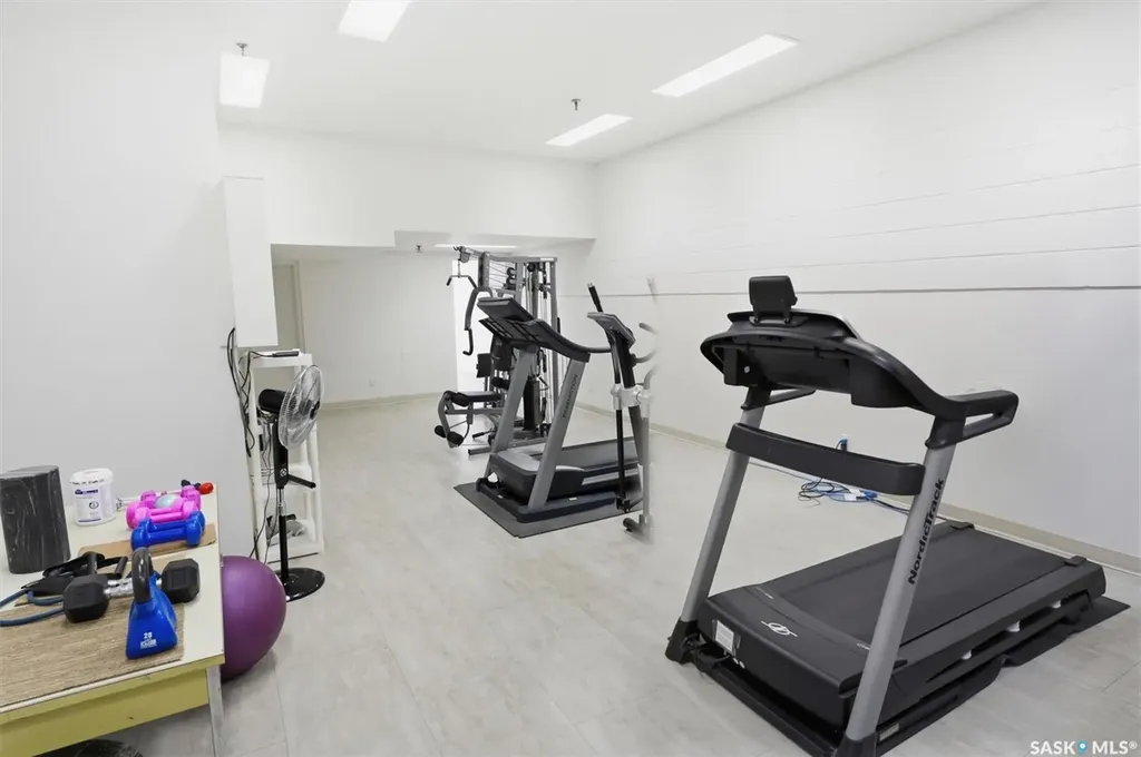 730 Spadina Crescent E Saskatoon SK S7K 4H7