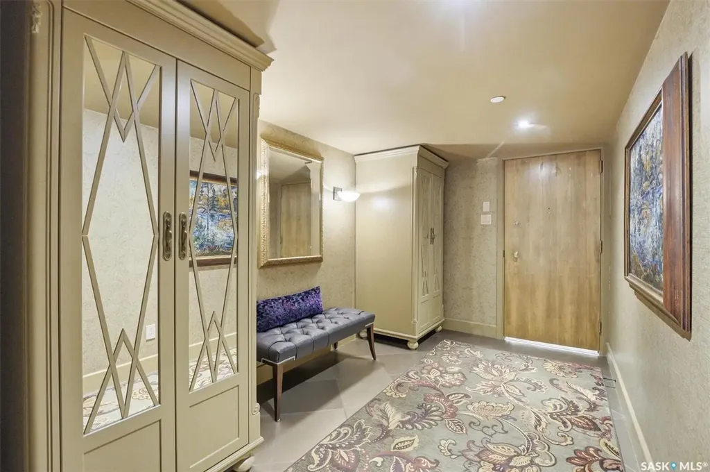 730 Spadina Crescent E Saskatoon SK S7K 4H7