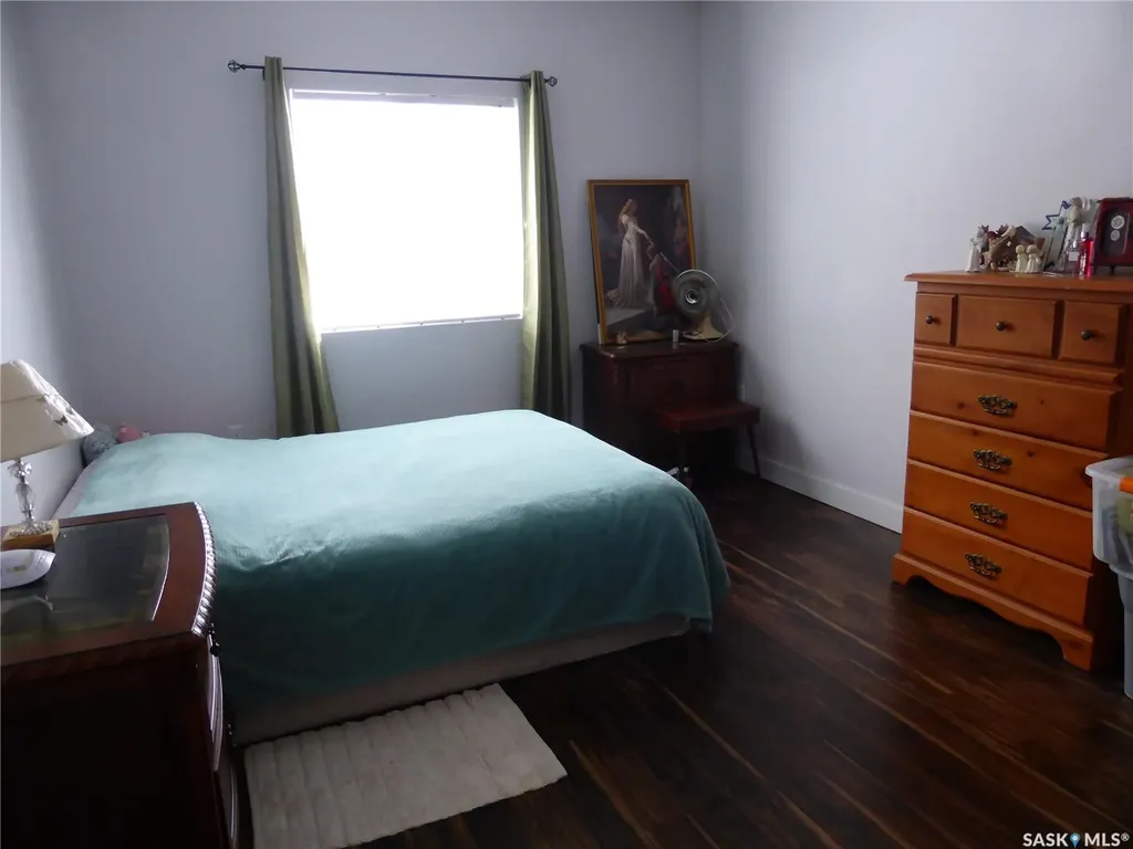 206-2 7th Avenue Paradise Hill SK S0M 2G0