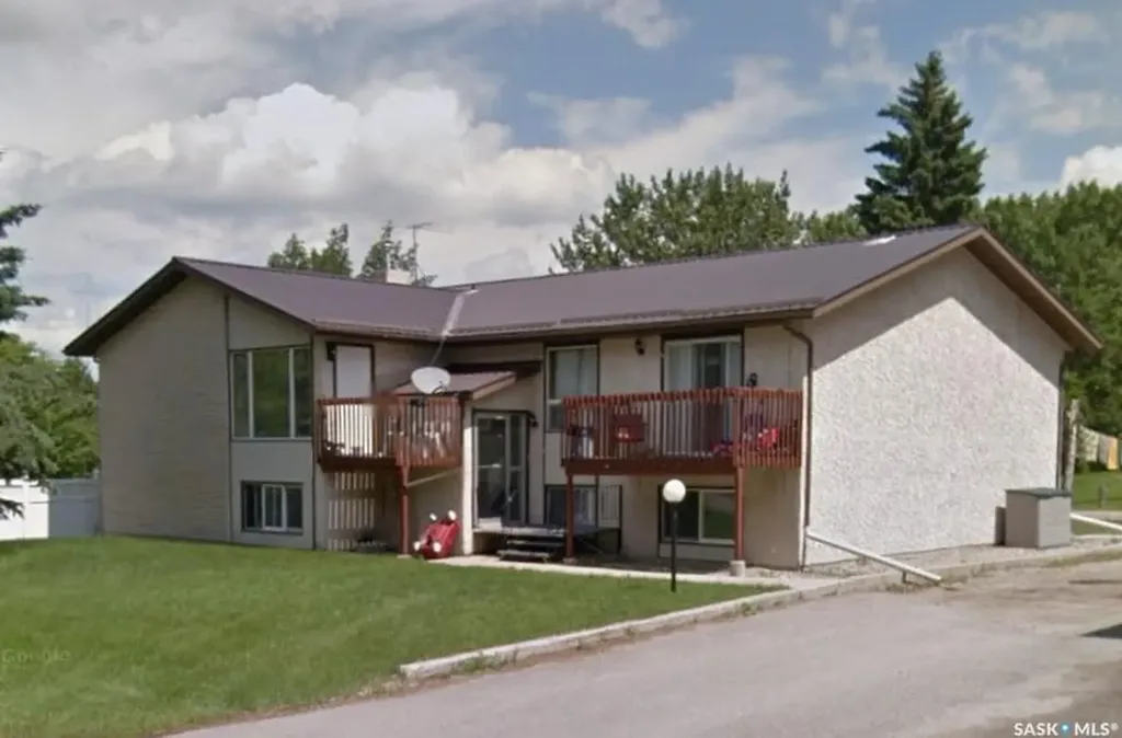 905 Gambetta Street Whitewood SK S0G 5C0