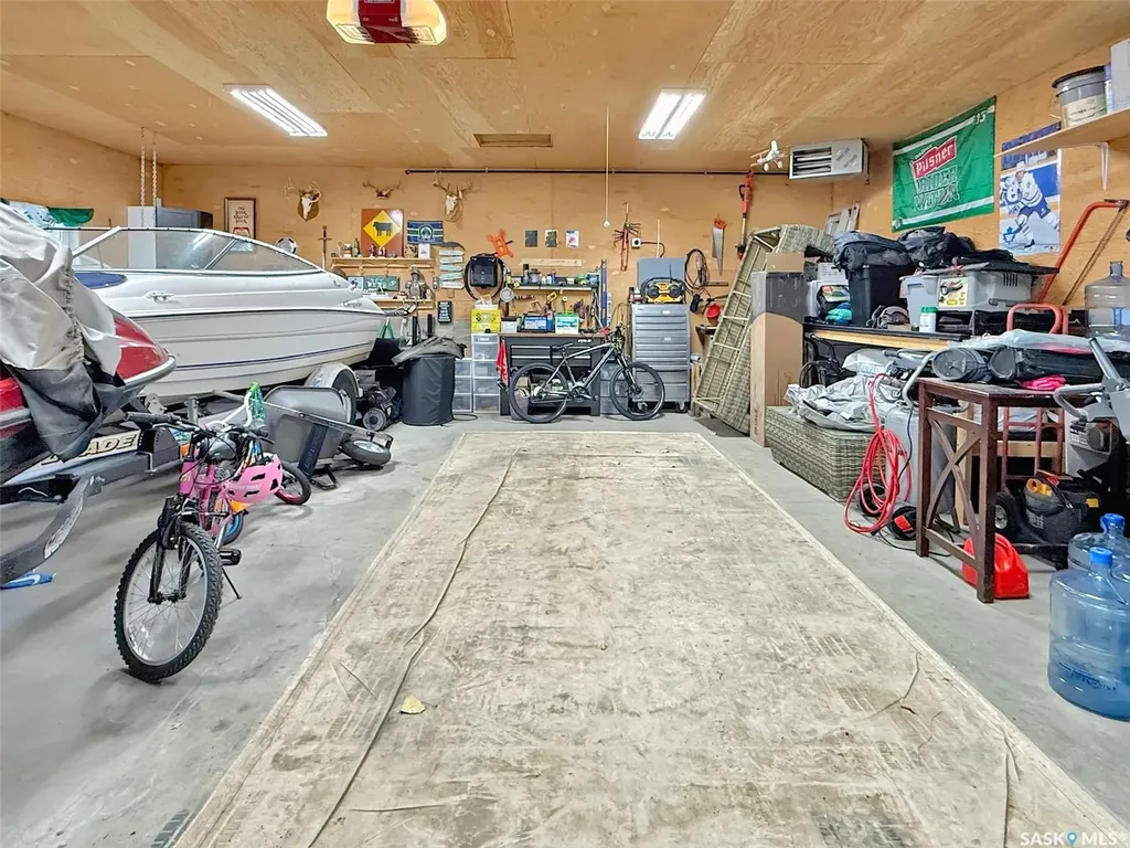 1415 Ashley Drive Swift Current SK S9H 1N6
