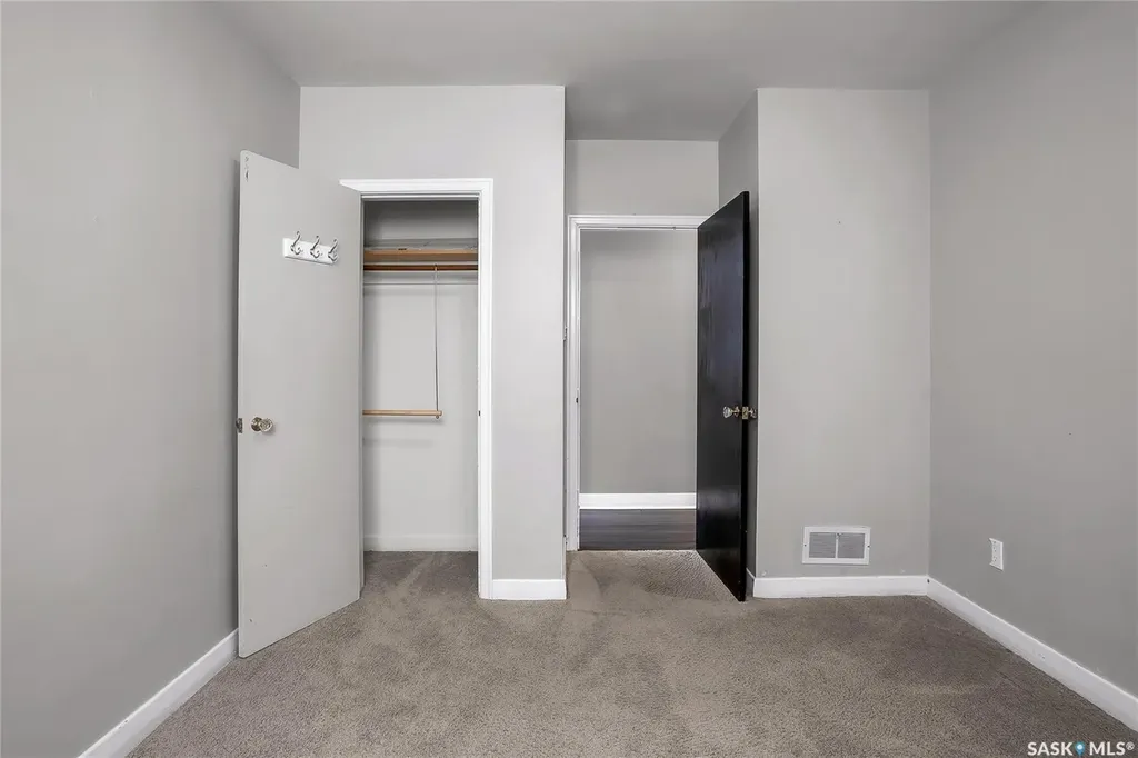 1231 Aird Street Saskatoon SK S7N 0T3