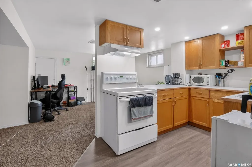 1231 Aird Street Saskatoon SK S7N 0T3