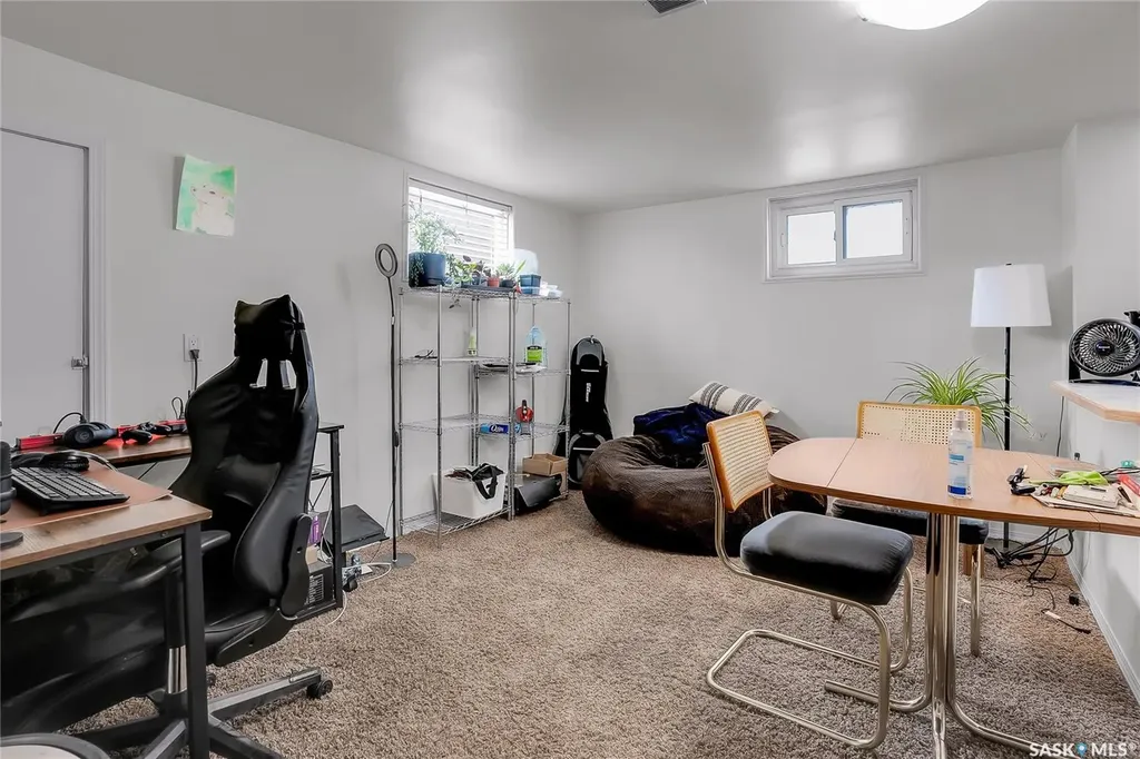 1231 Aird Street Saskatoon SK S7N 0T3