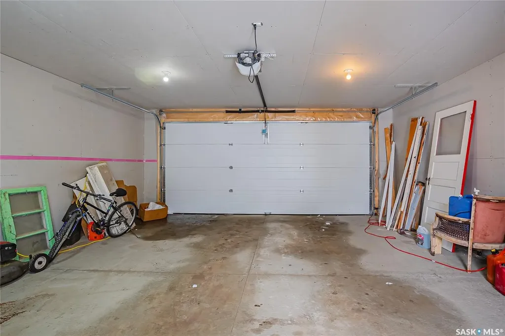 1231 Aird Street Saskatoon SK S7N 0T3