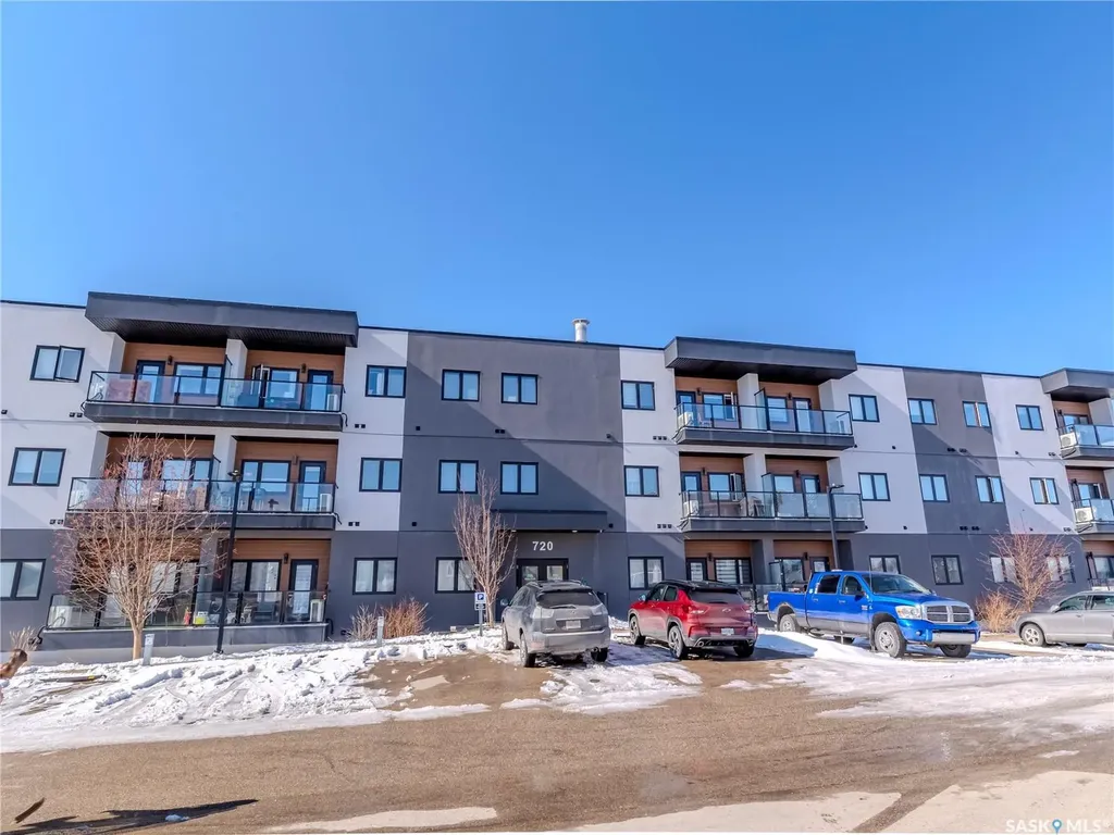 720 Baltzan Boulevard Saskatoon SK S7W 0W6