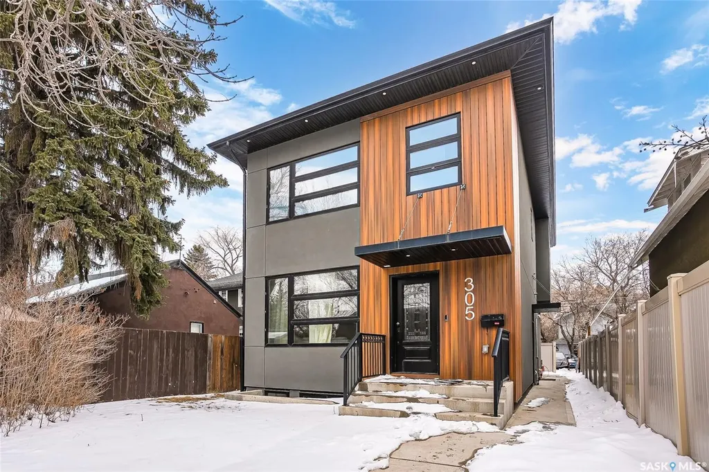 305 Clarence Avenue S Saskatoon SK S7N 1H5