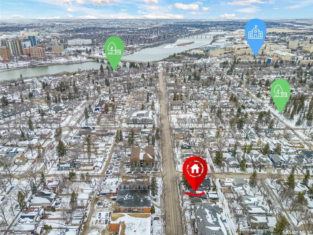 305 Clarence Avenue S Saskatoon SK S7N 1H5
