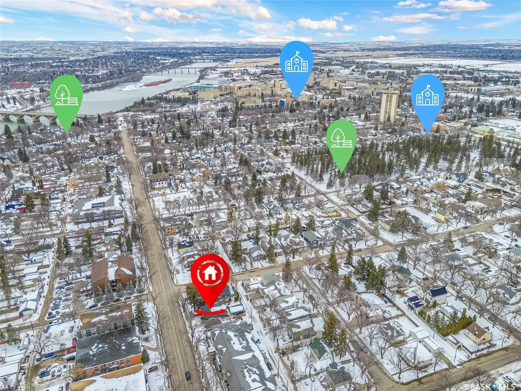 305 Clarence Avenue S Saskatoon SK S7N 1H5
