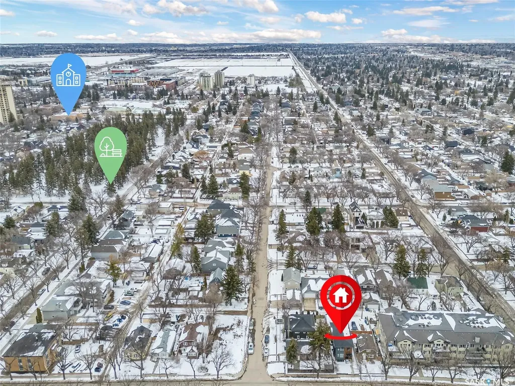 305 Clarence Avenue S Saskatoon SK S7N 1H5
