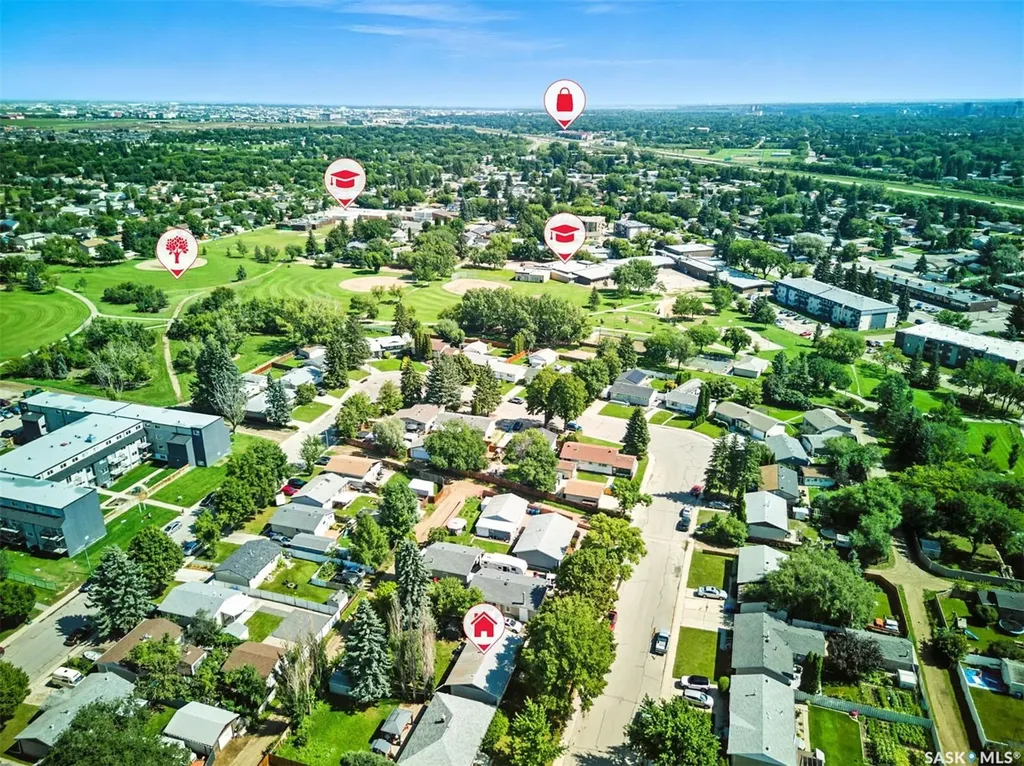 97 Maxwell Crescent Saskatoon SK S7L 3Y4