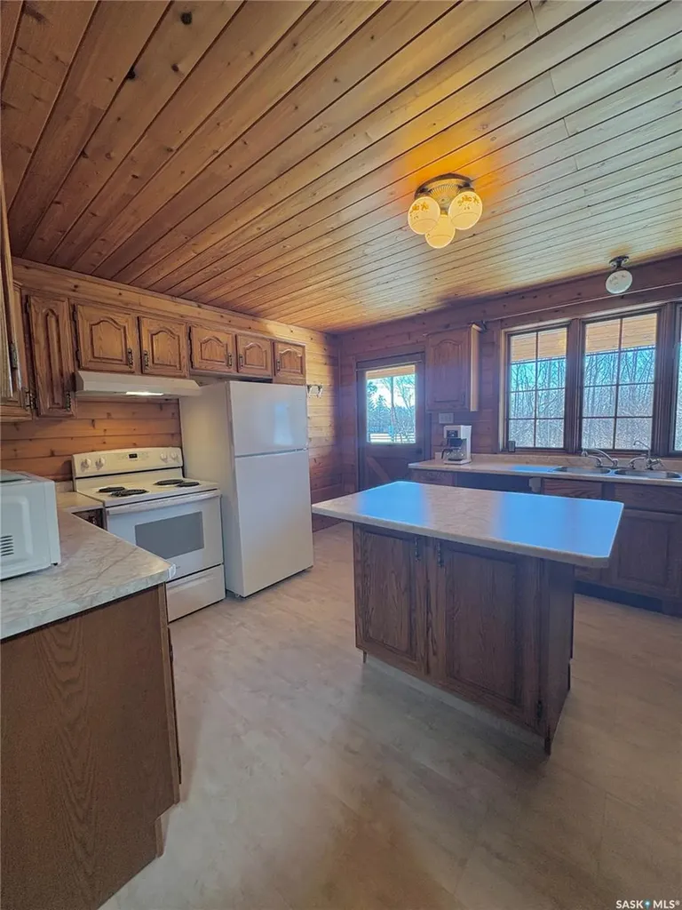 Rural Address Leask Rm No. 464 SK S0J 1M0