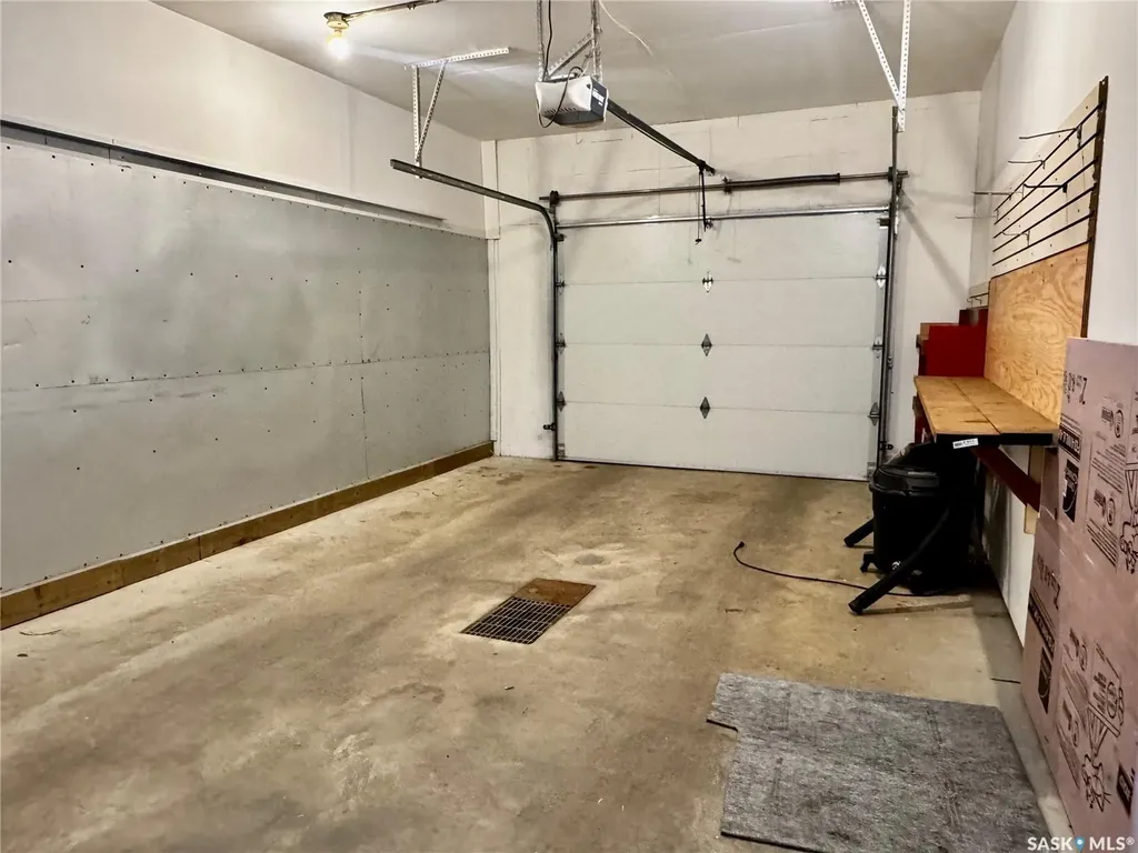 347&353 Maple Avenue Yorkton SK S3N 1X2