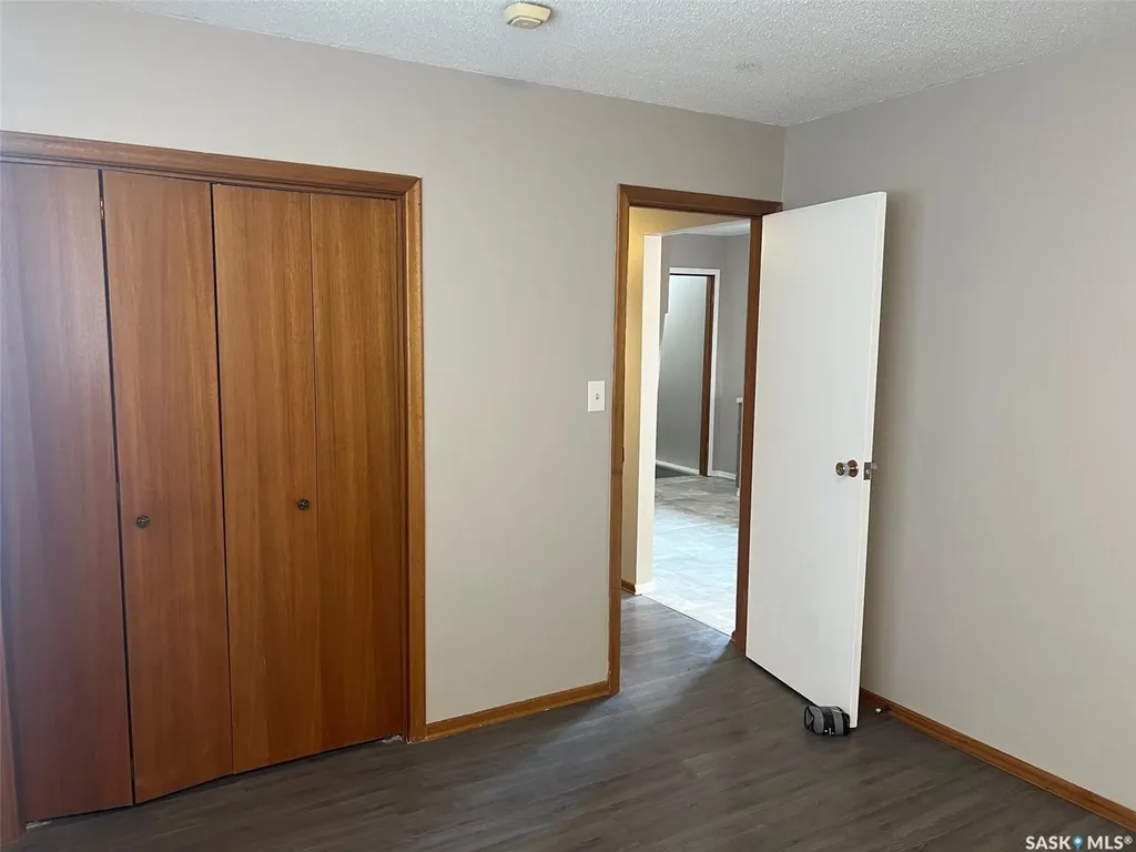802 Princess Street Regina SK S4T 3X9