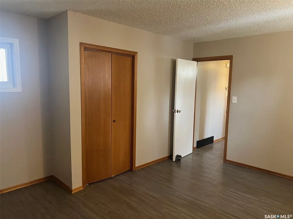 802 Princess Street Regina SK S4T 3X9