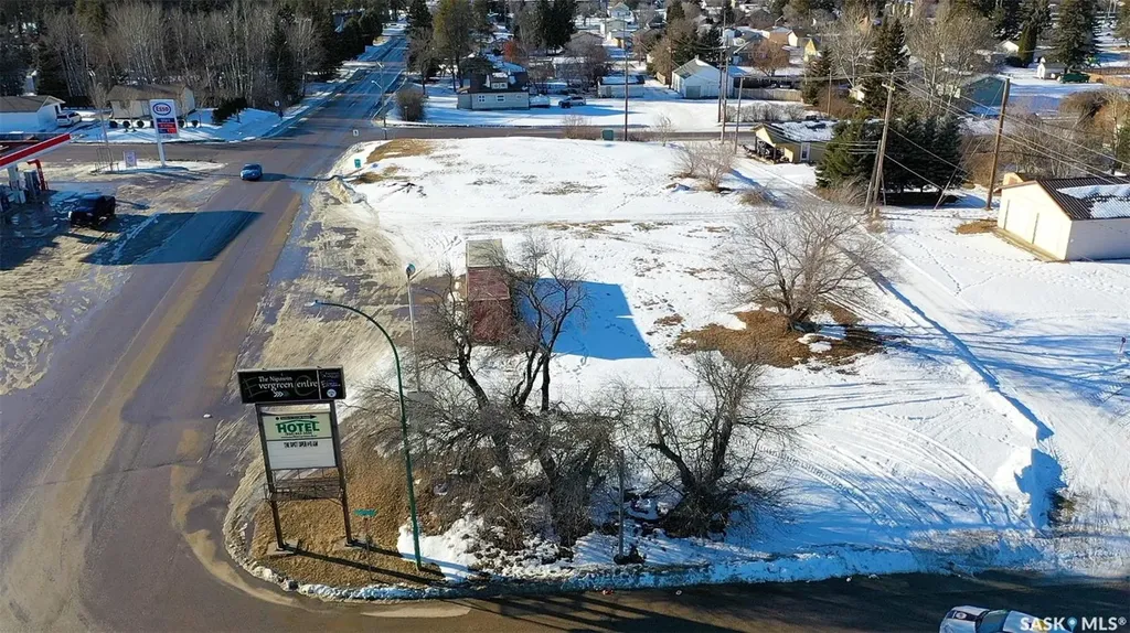 605 Nipawin Road E Nipawin SK S0E 1E0