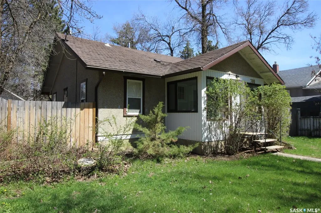 780 1st Street E Shaunavon SK S0N 2M0