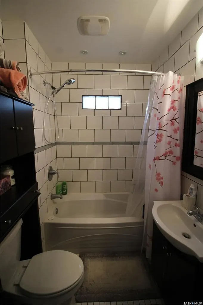 780 1st Street E Shaunavon SK S0N 2M0