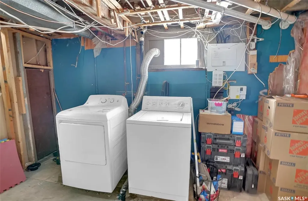328 Cornwall Street Regina SK S4R 2G6