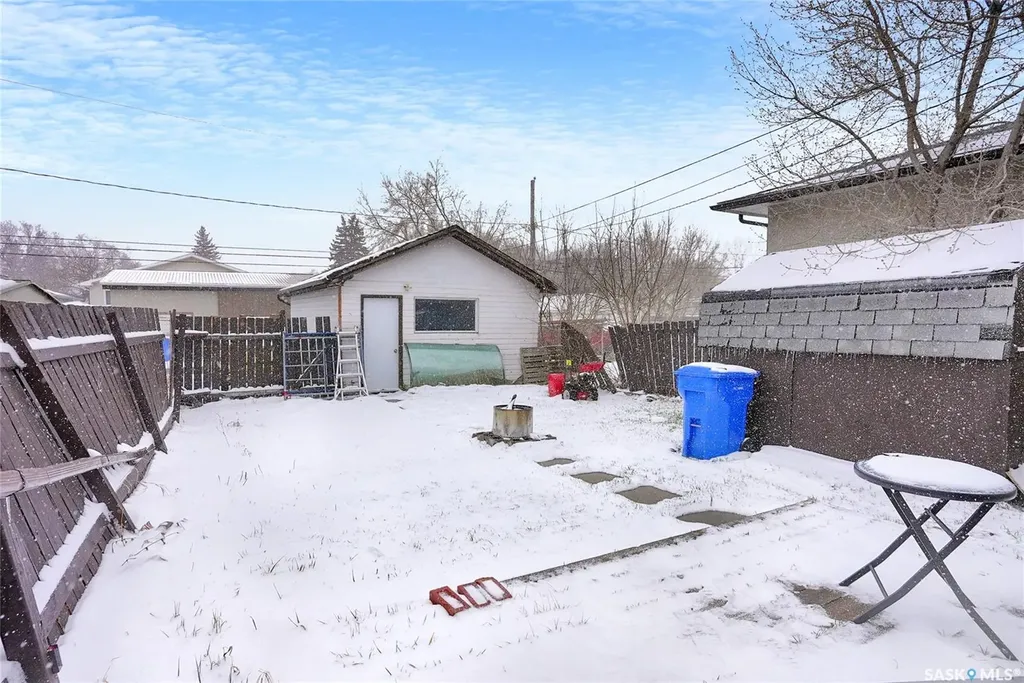 328 Cornwall Street Regina SK S4R 2G6
