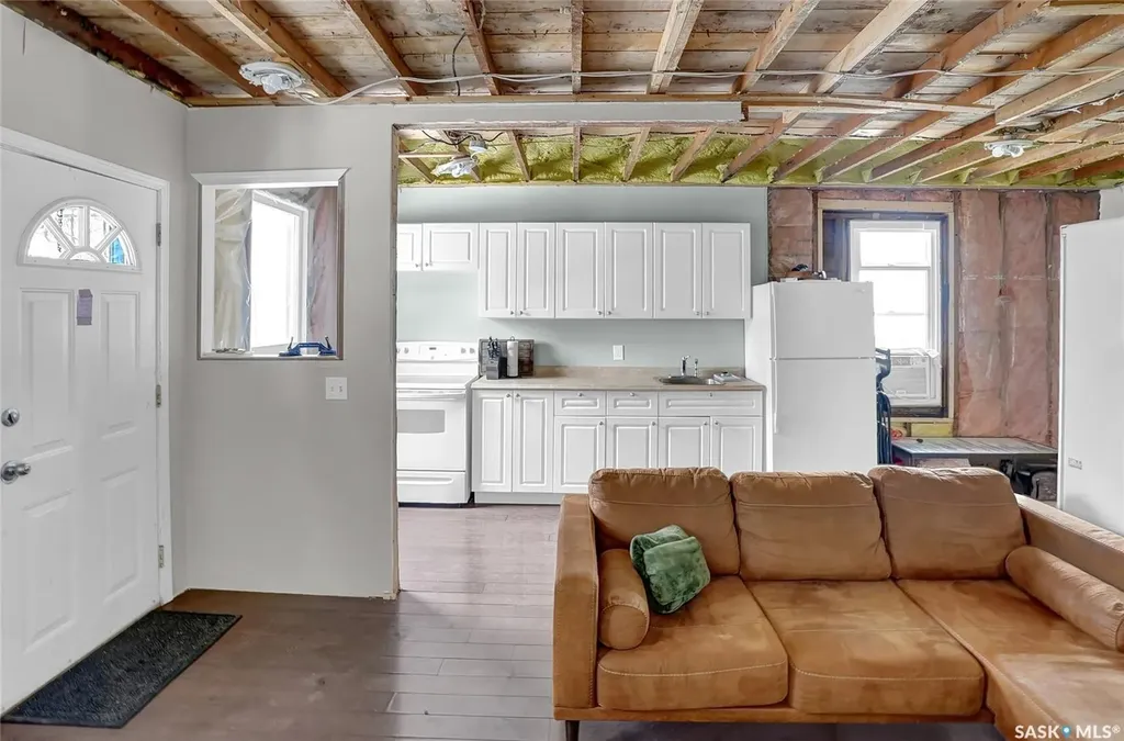 328 Cornwall Street Regina SK S4R 2G6