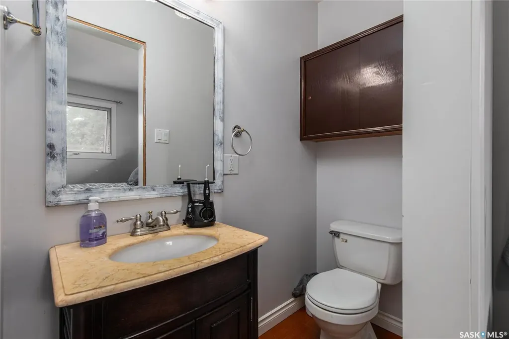 401 Stadacona Street W Moose Jaw SK S6H 1Z7