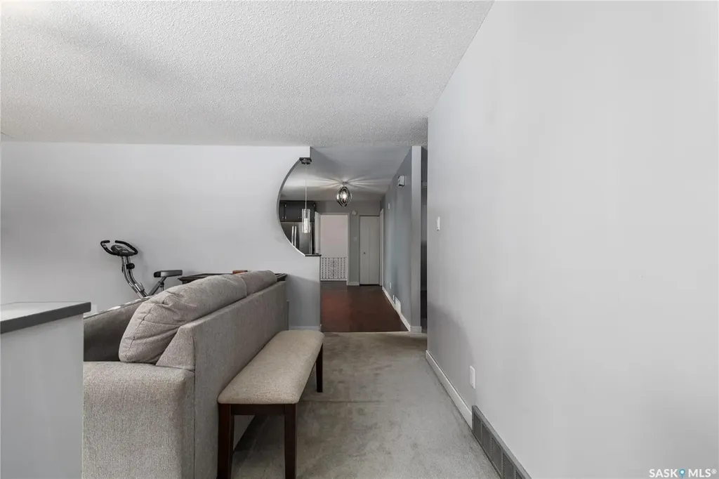 401 Stadacona Street W Moose Jaw SK S6H 1Z7