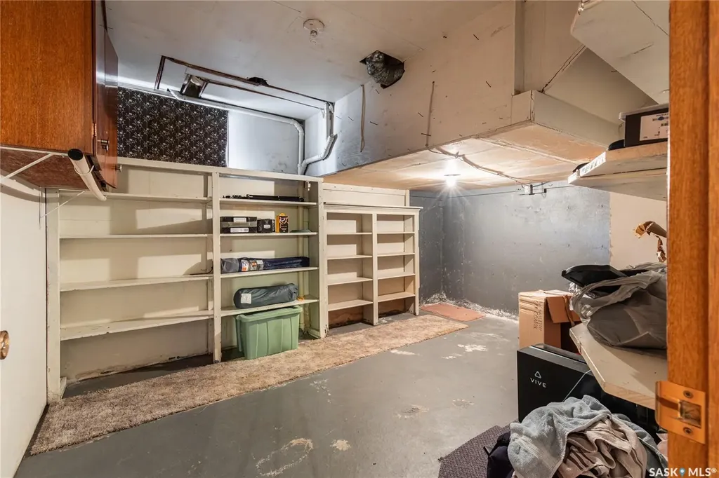 401 Stadacona Street W Moose Jaw SK S6H 1Z7