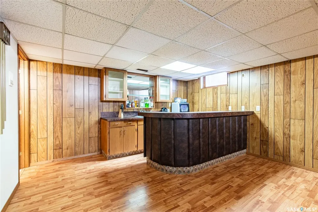 401 Stadacona Street W Moose Jaw SK S6H 1Z7