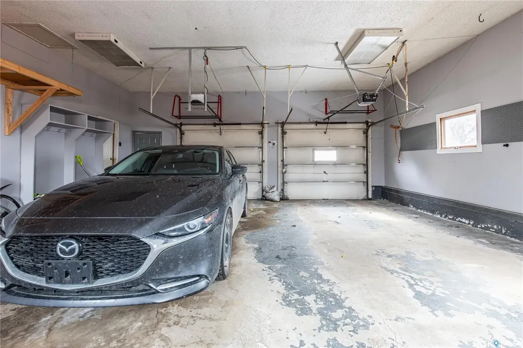401 Stadacona Street W Moose Jaw SK S6H 1Z7
