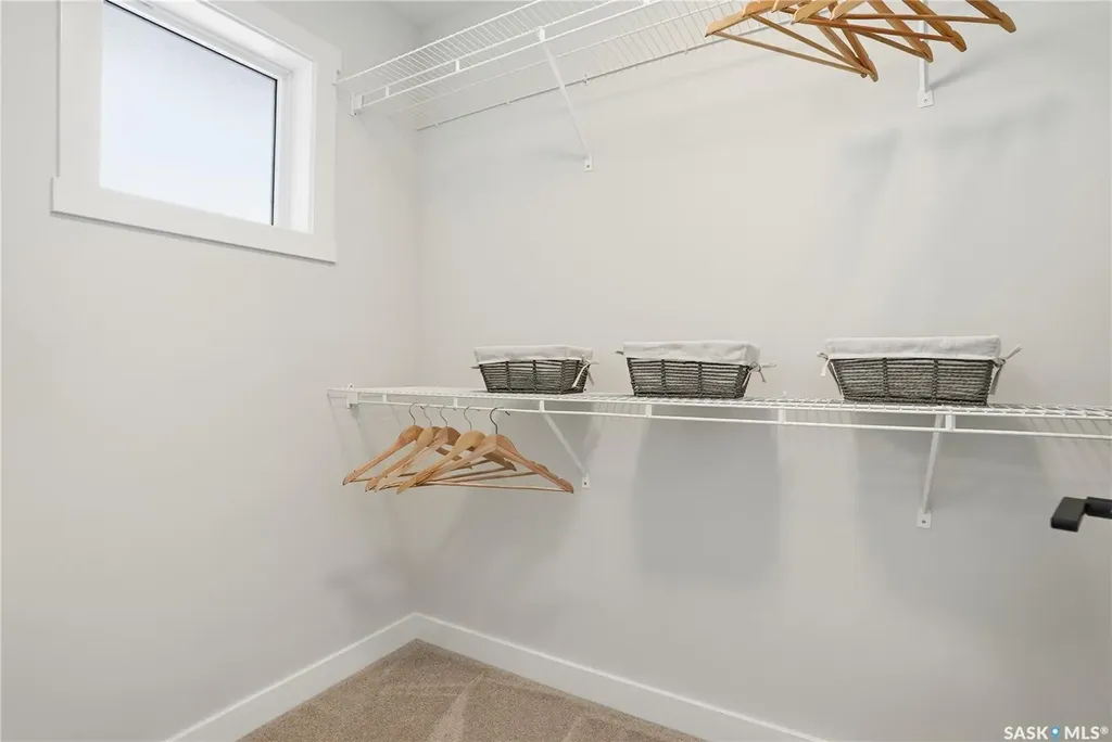 322 Katz Avenue Saskatoon SK S7V 1Y6
