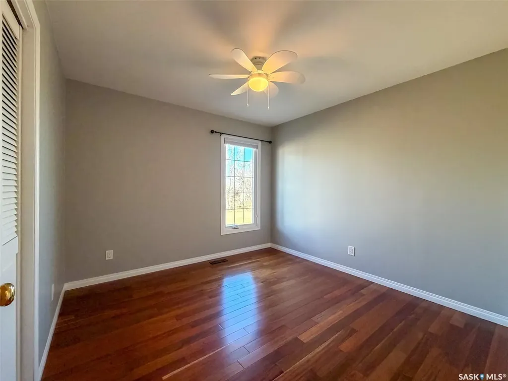 117 2nd Street W Frontier SK S0N 0W0