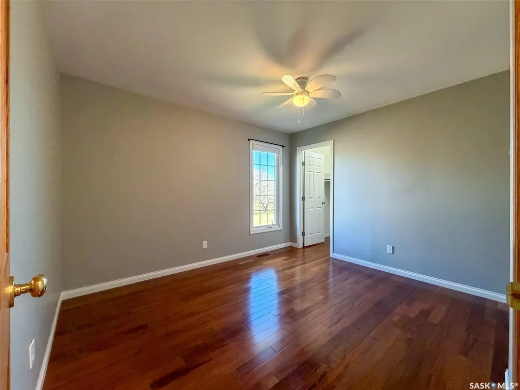 117 2nd Street W Frontier SK S0N 0W0
