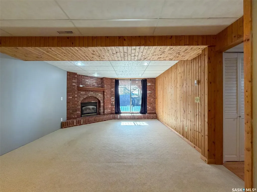 117 2nd Street W Frontier SK S0N 0W0