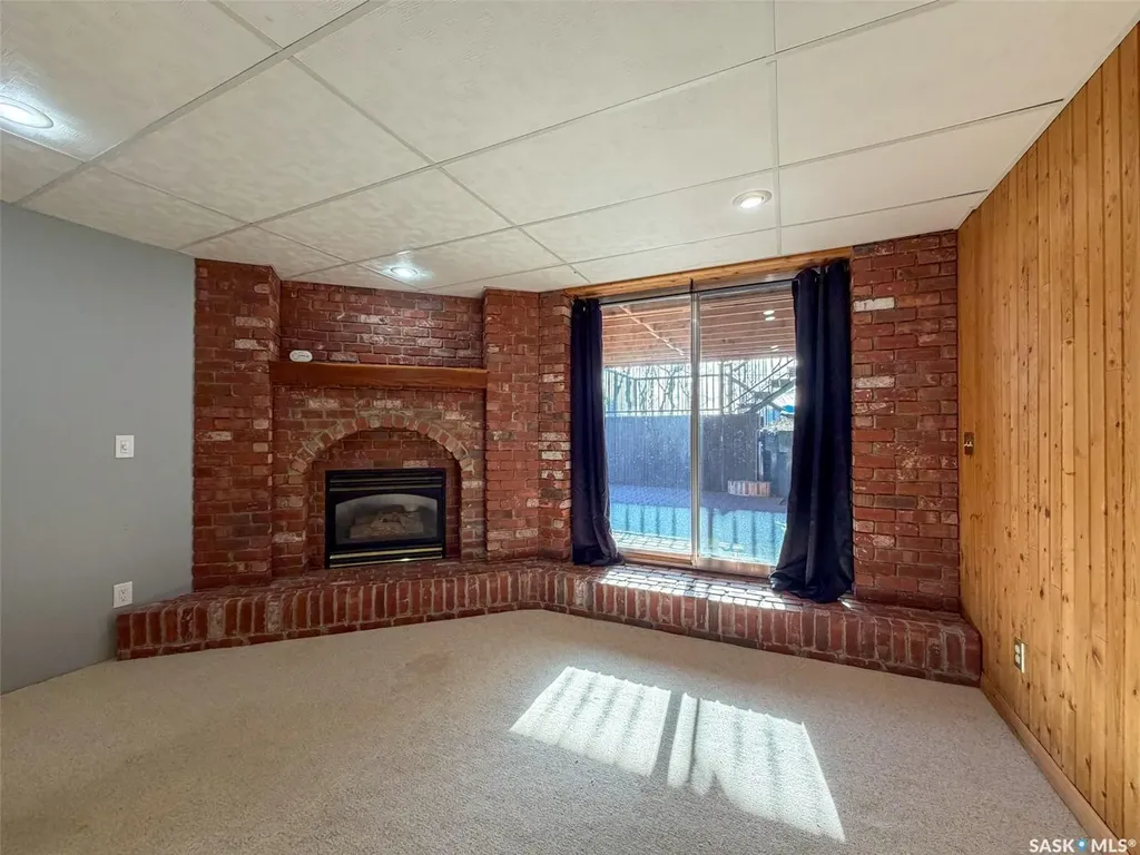 117 2nd Street W Frontier SK S0N 0W0