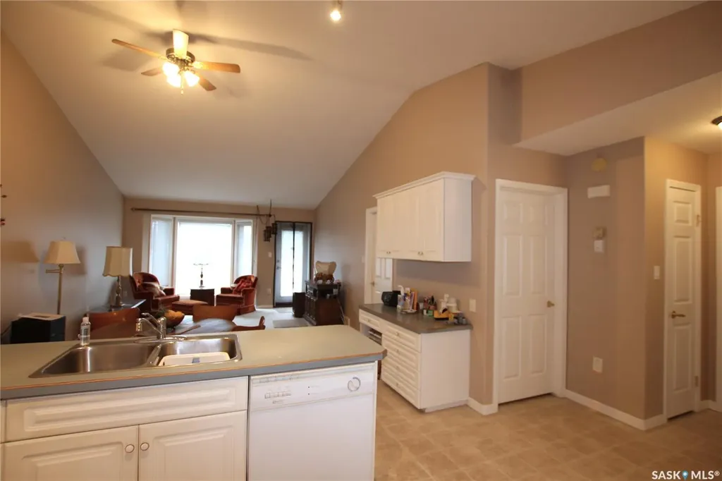 93 Russell Drive Yorkton SK S3N 4E6