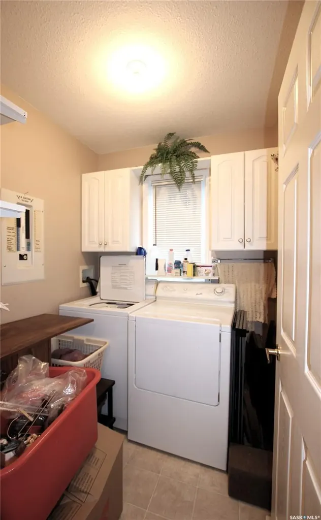93 Russell Drive Yorkton SK S3N 4E6