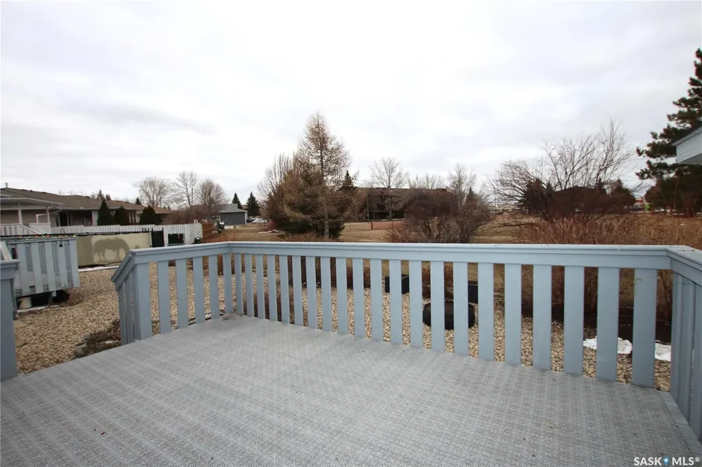 93 Russell Drive Yorkton SK S3N 4E6