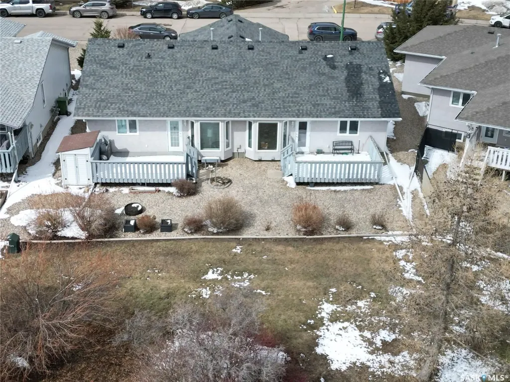 93 Russell Drive Yorkton SK S3N 4E6