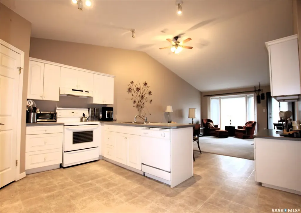 93 Russell Drive Yorkton SK S3N 4E6