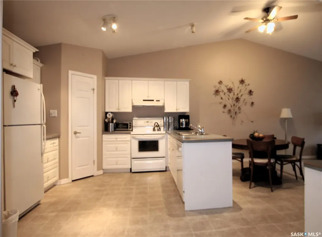 93 Russell Drive Yorkton SK S3N 4E6