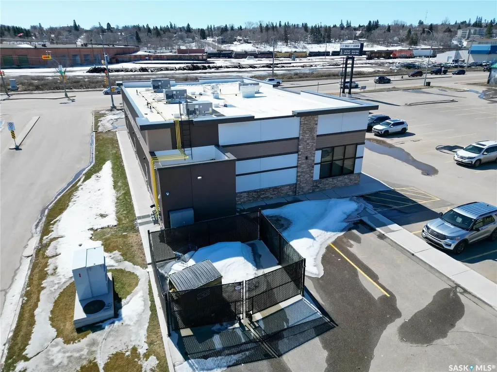 300 15th Street Prince Albert SK S6V 1G2