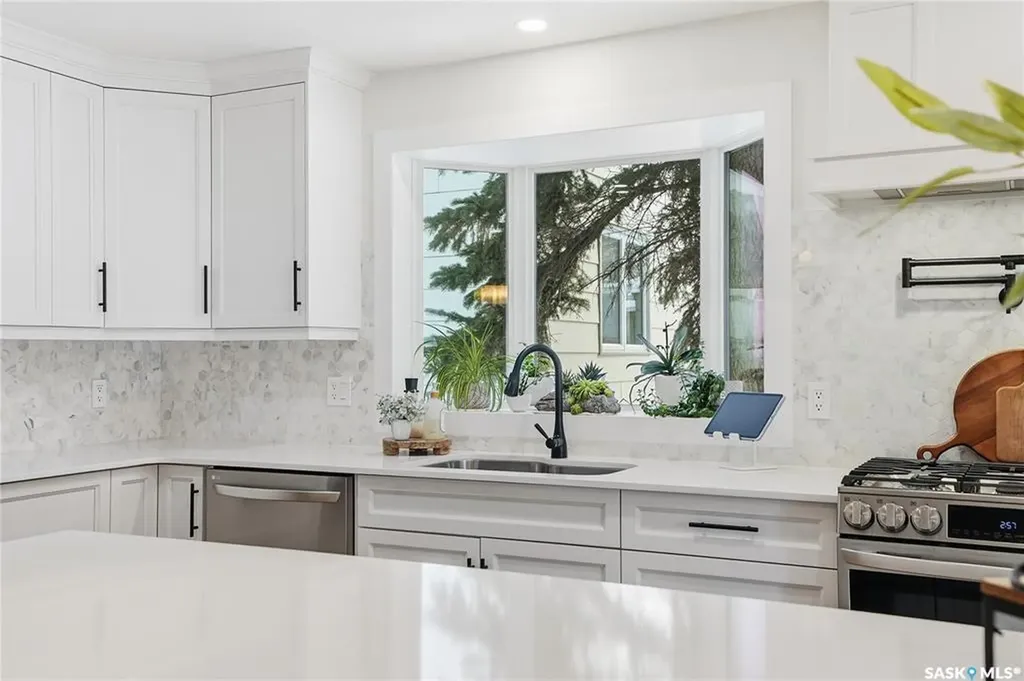 115 Whiteswan Drive Saskatoon SK S7K 4M5