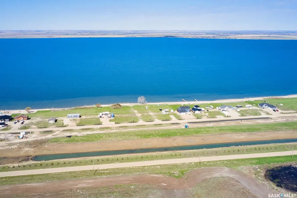 44 Sunset Acres Lane Last Mountain Lake East Side SK S0G 0Z0