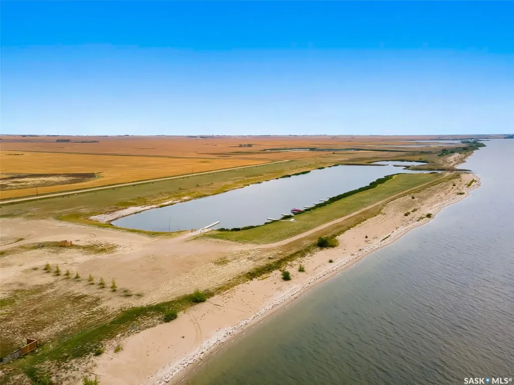 44 Sunset Acres Lane Last Mountain Lake East Side SK S0G 0Z0